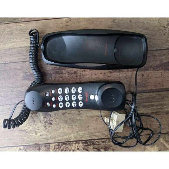 Disney Pirates of the Caribbean Trim Line Phone Officially Licensed KNG America - Picture 2 of 4